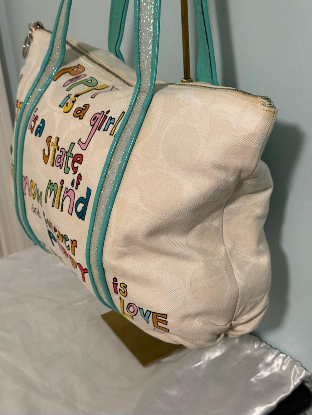 Y2K!!! Coach RARE” Multicolor Poppy Script Tote! 🥳🥳❌❌ - Picture 2 of 16